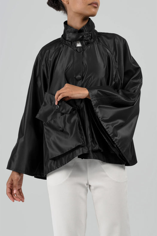 Audrey Waterproof Cape — black — Marta Scarampi