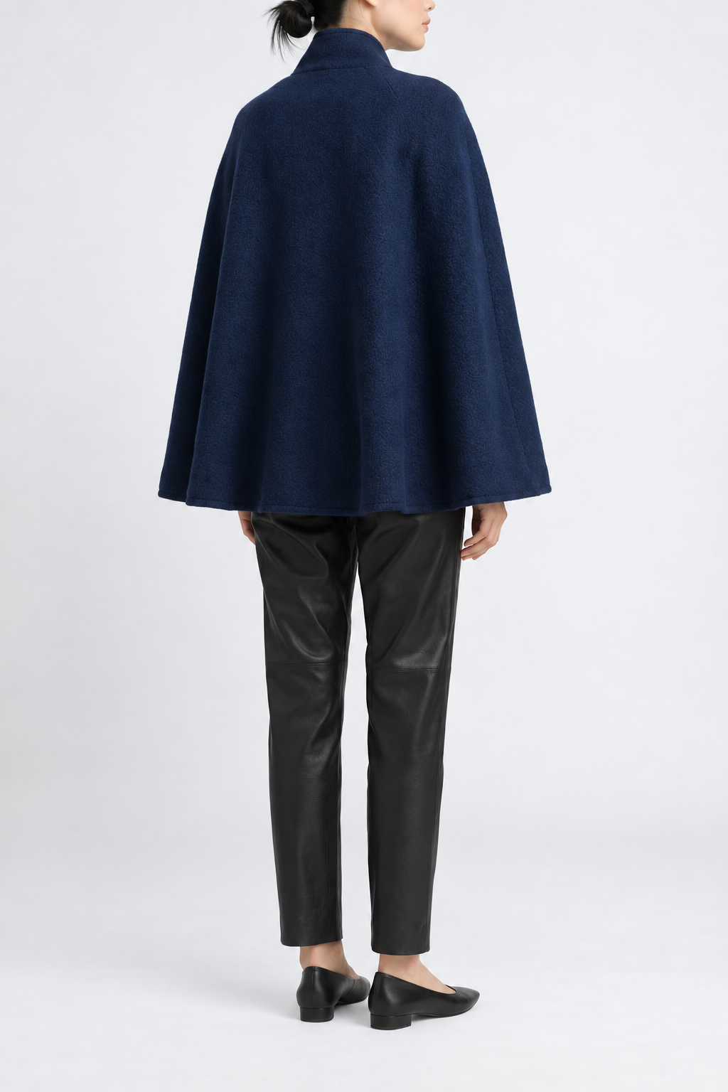 Josephine Wool Cape in cream